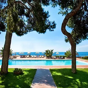 Отель Grand Baia Cannizzaro